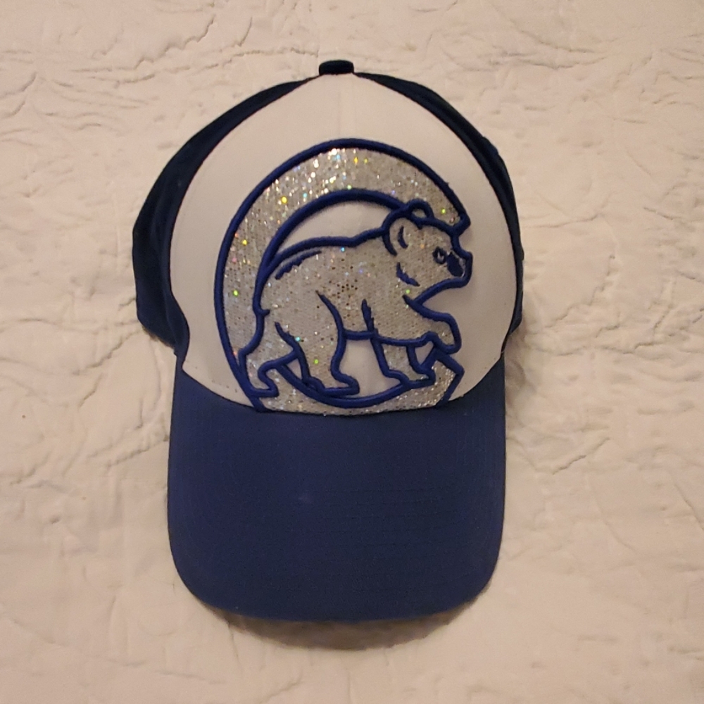 Chicago Cubs hat - new